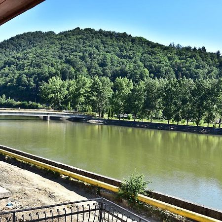 Hotel Ostrov Călimăneşti Bagian luar foto
