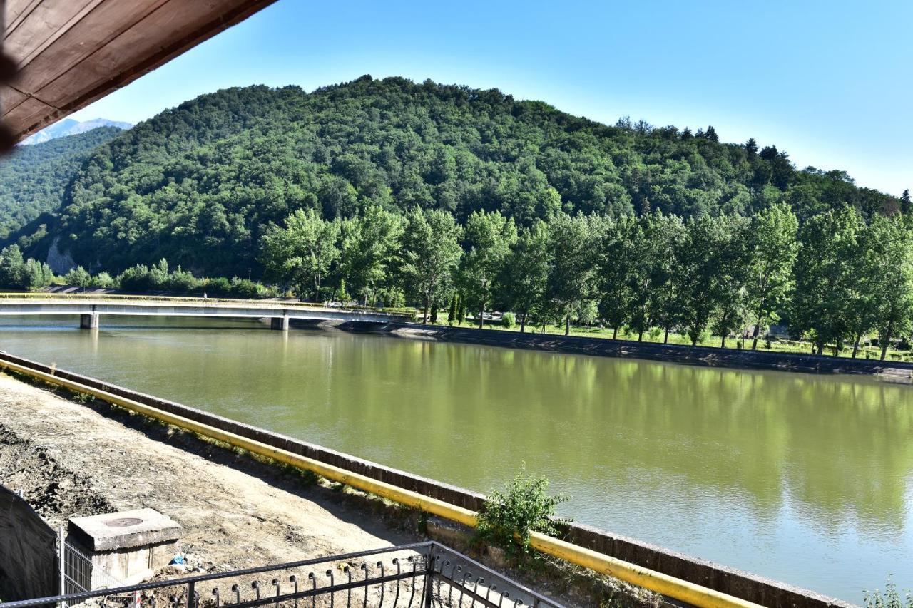 Hotel Ostrov Călimăneşti Bagian luar foto