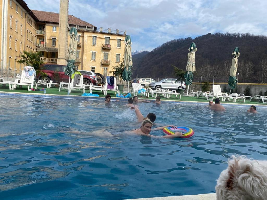 Hotel Ostrov Călimăneşti Bagian luar foto